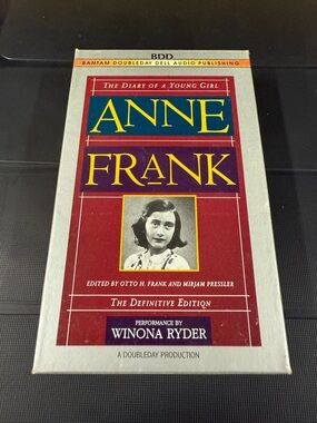 Anne Frank:The Diary of a Young Girl Anne Frank and Winona Ryder Audio Book